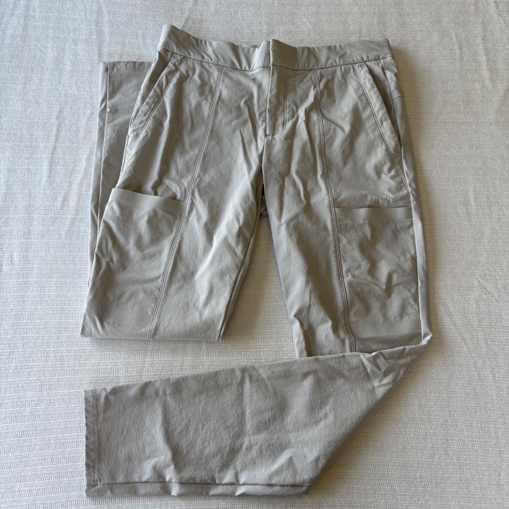 Athleta Wander Stash Skinny Pant Beige Tan‎ Stretch Cargo Travel Pants Size 6